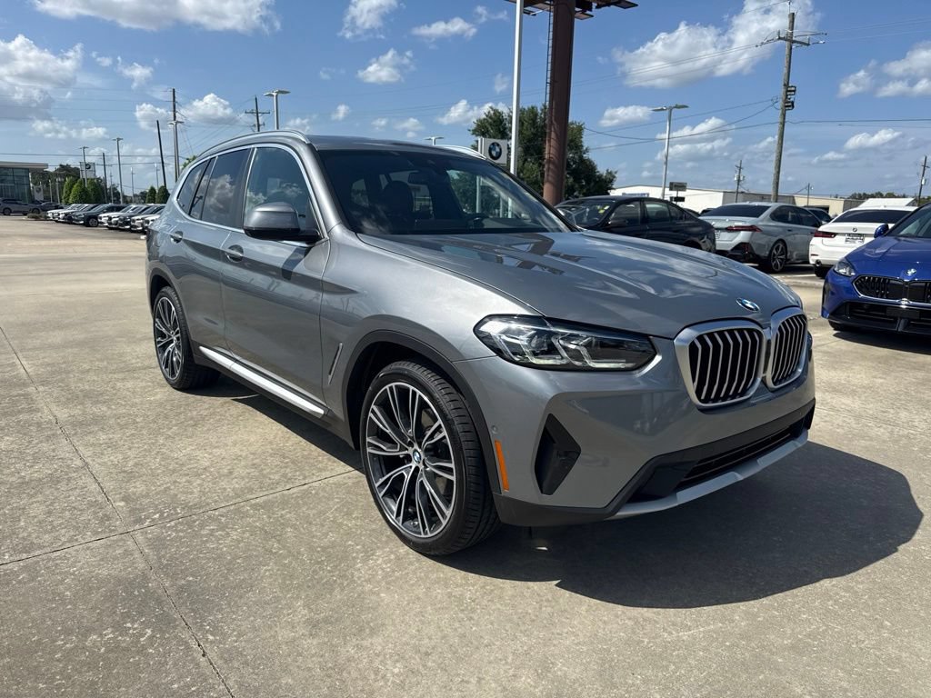 Certified 2024 BMW X3 sDrive30i w/ Premium Package RWD image 7