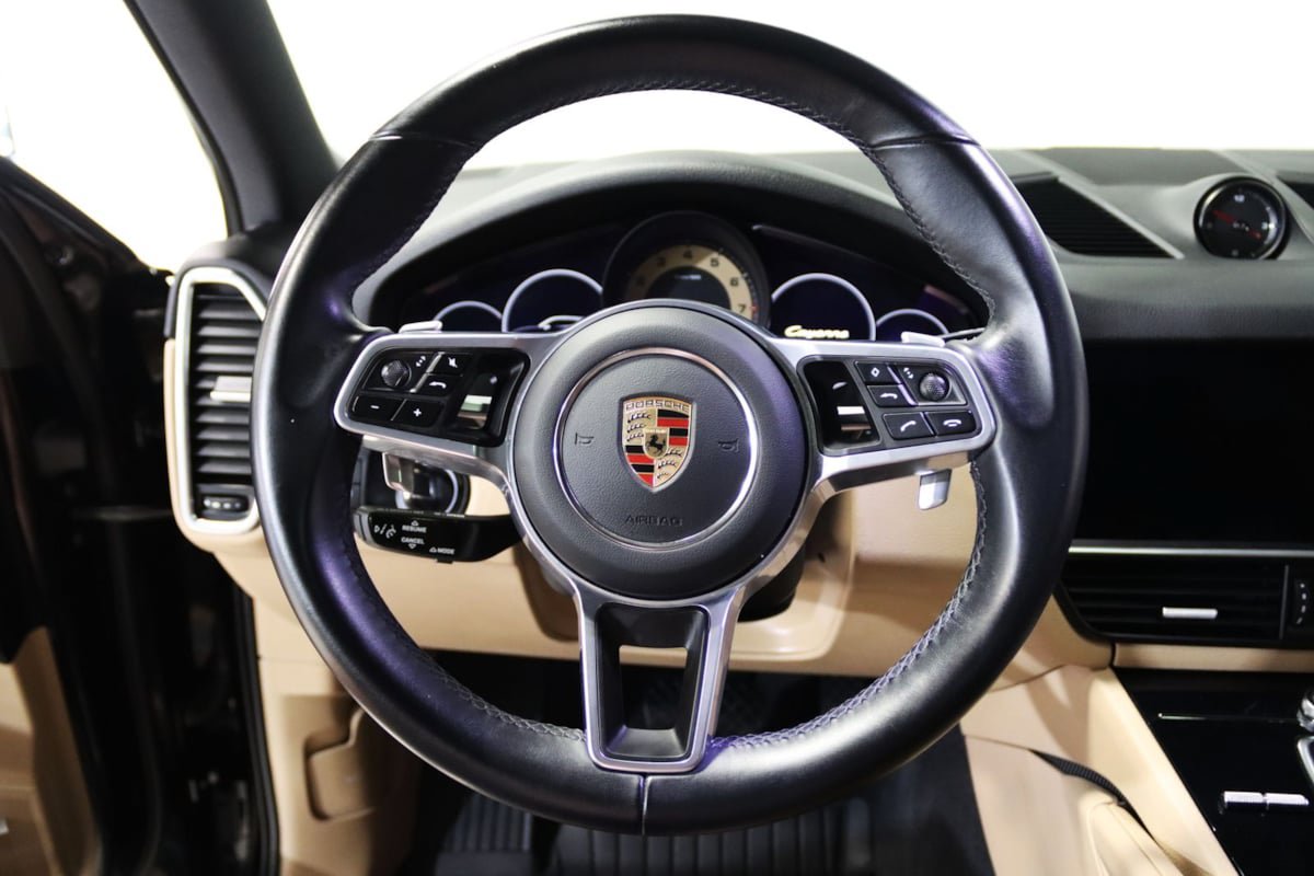 Used 2022 Porsche Cayenne Platinum Edition AWD/4WD image 42