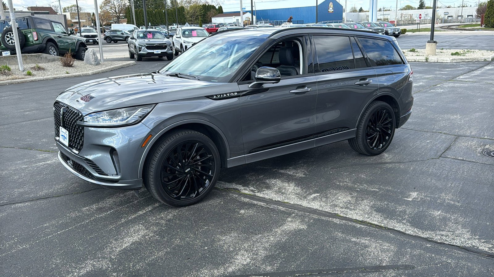 Used 2025 Lincoln Aviator Reserve w/ Jet Appearance Package AWD/4WD image 5