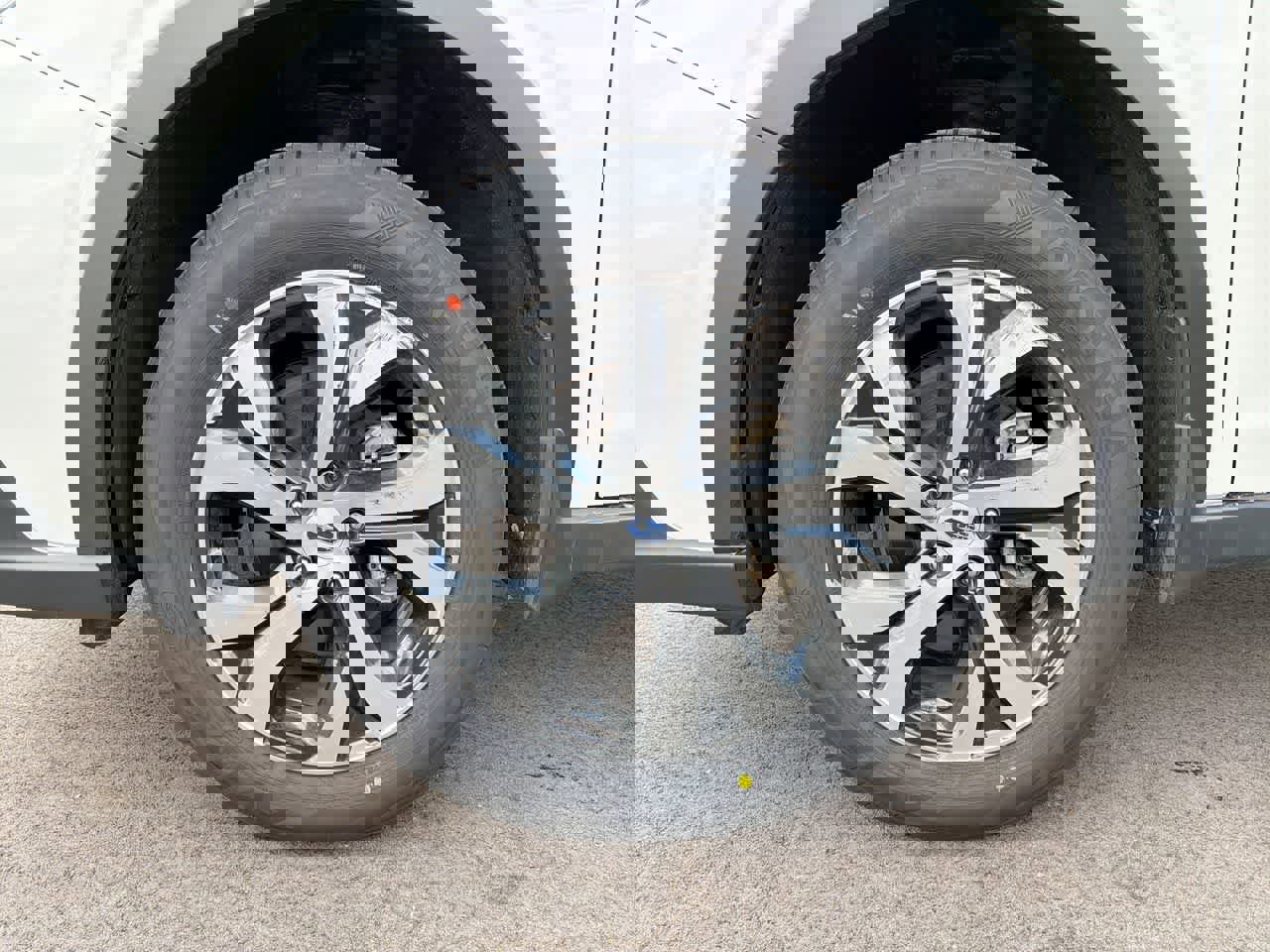 Used 2020 Subaru Outback Touring w/ Popular Package #2 image 19