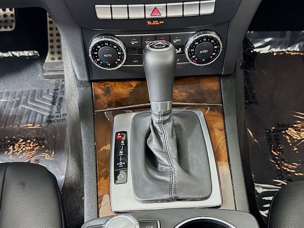 Used 2014 Mercedes-Benz C 250 Sedan image 16