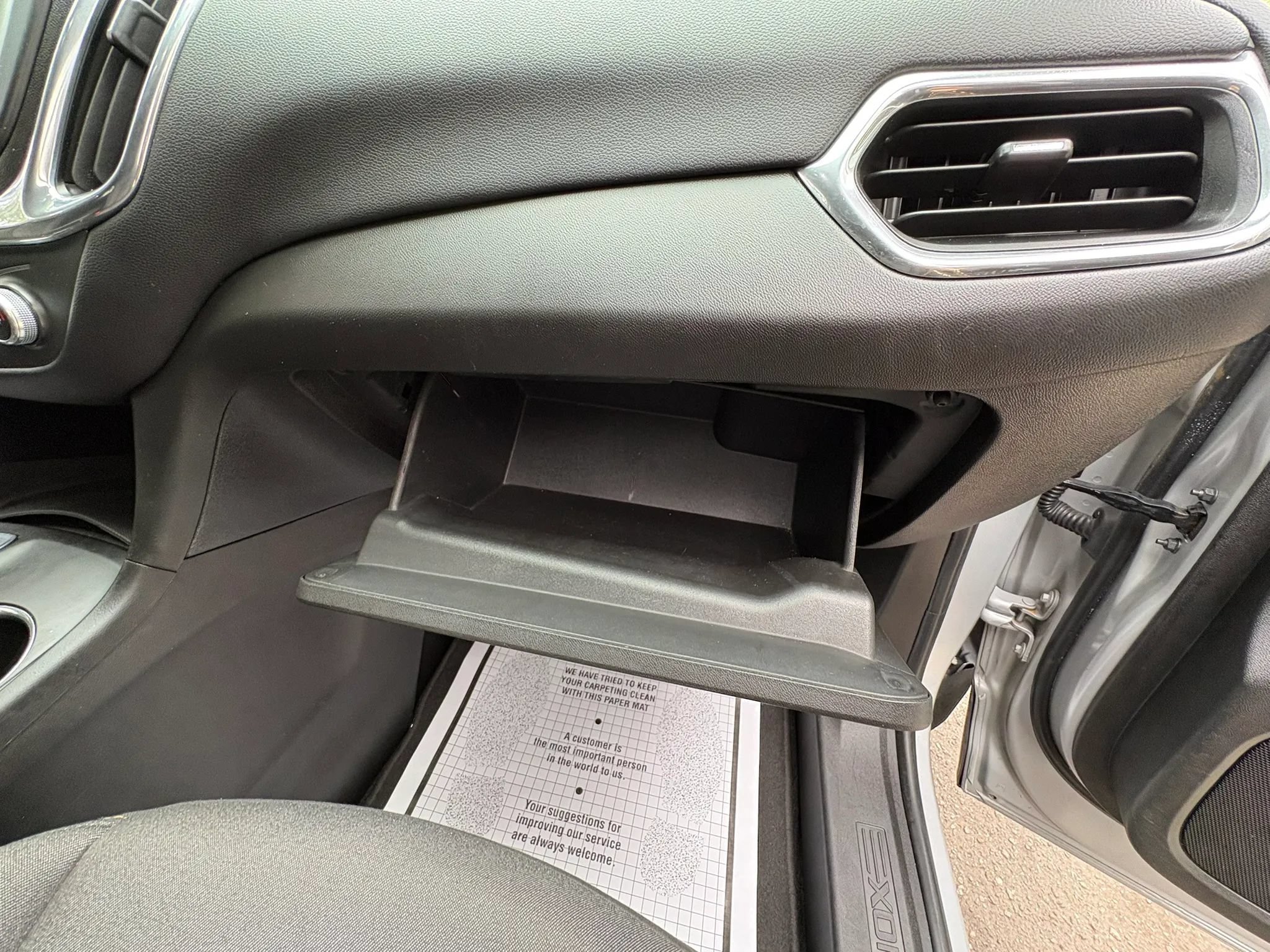 Used 2021 Chevrolet Equinox LT AWD/4WD image 12