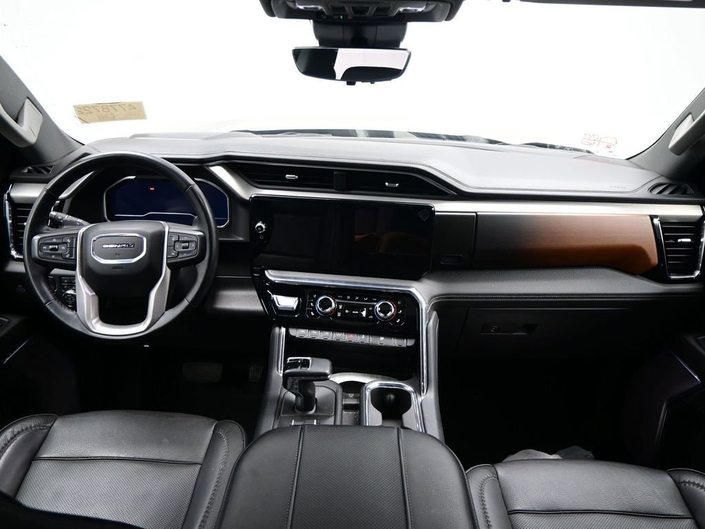 Used 2024 GMC Sierra 1500 Denali w/ Denali Reserve Package image 9