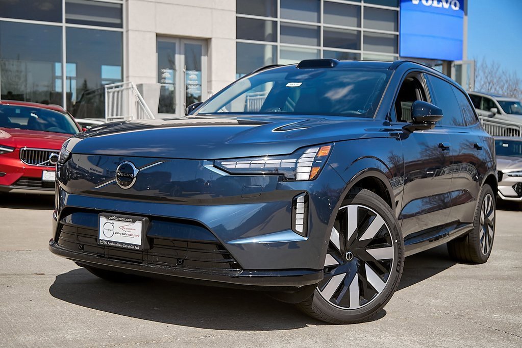 New 2025 Volvo EX90 Ultra image 2