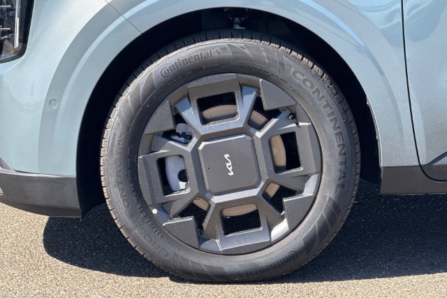 New 2027 Kia Carnival SX FWD image 36