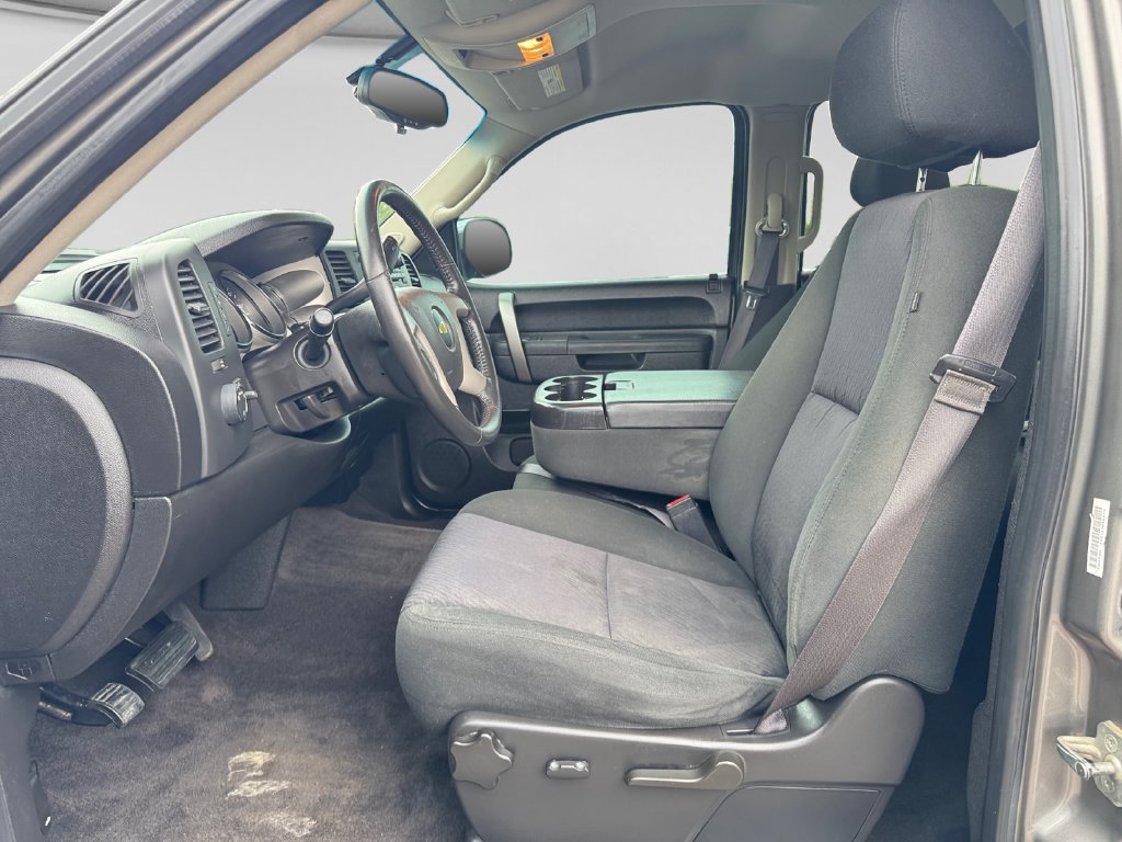 Used 2013 Chevrolet Silverado 1500 LT RWD image 20