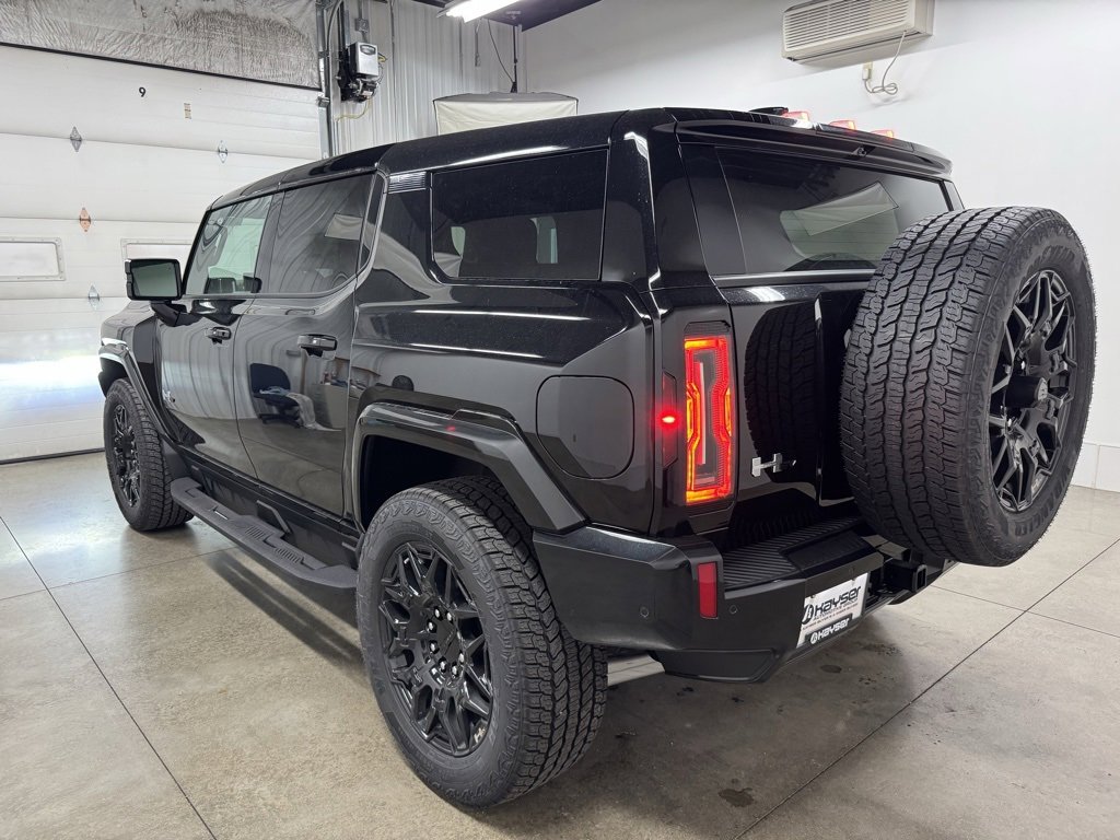 New 2026 GMC Hummer EV SUV image 4