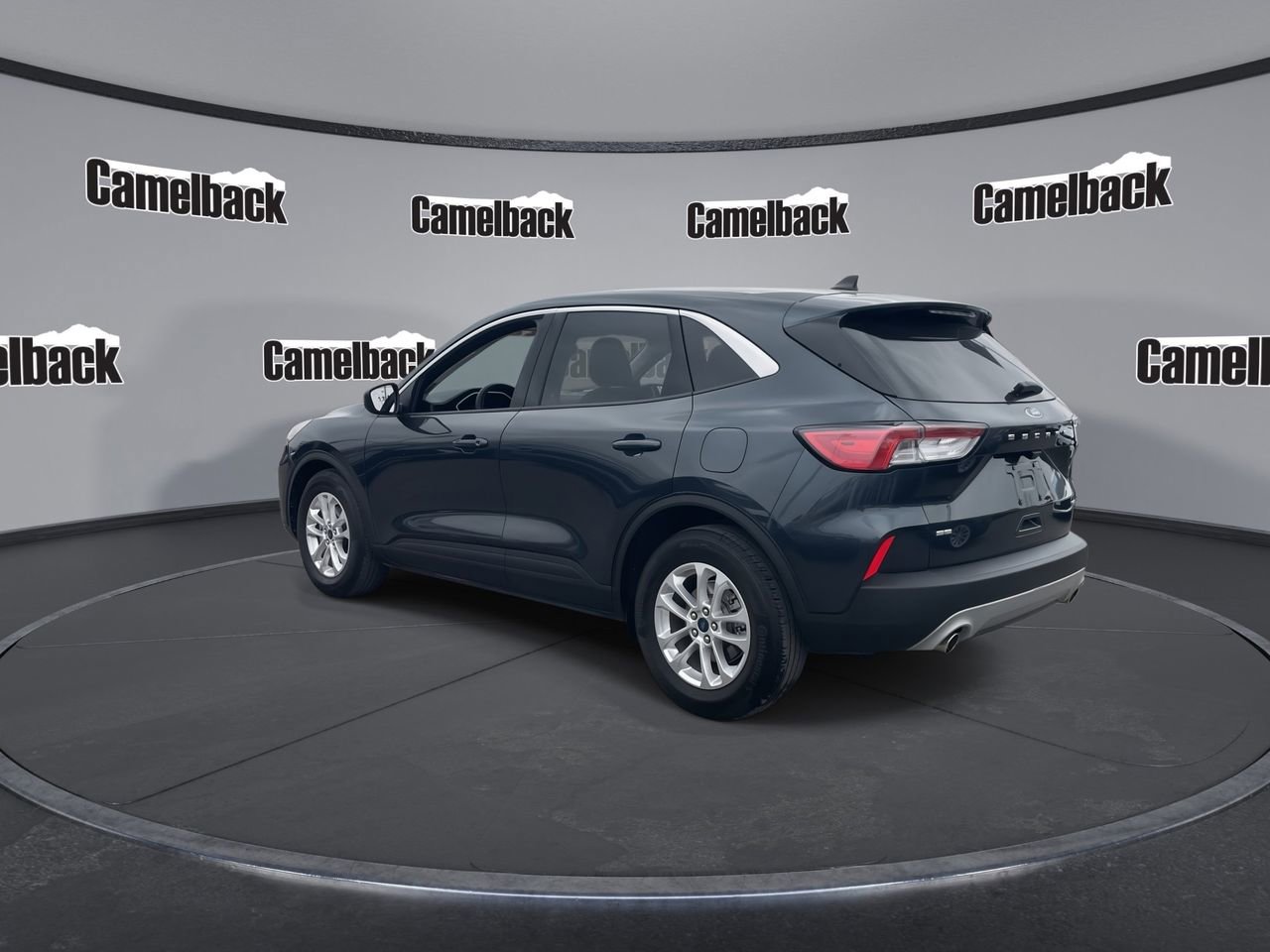 Used 2022 Ford Escape SE w/ Convenience Package image 5