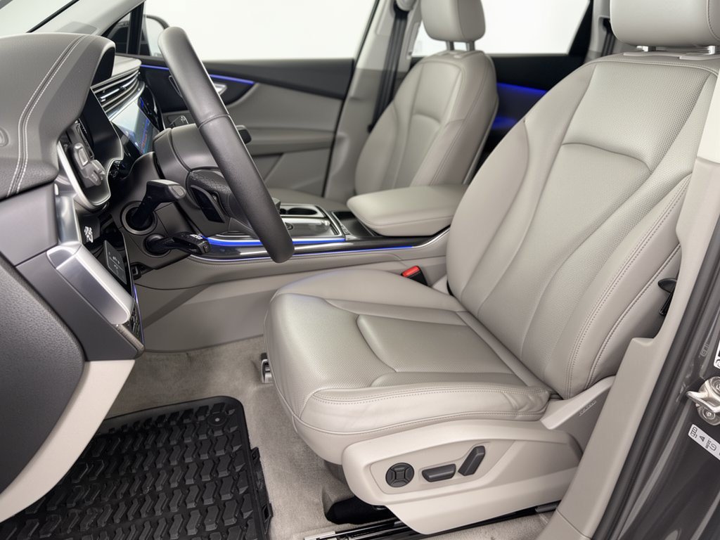 Certified 2023 Audi Q7 2.0T Premium Plus w/ Premium Plus Package AWD/4WD image 5
