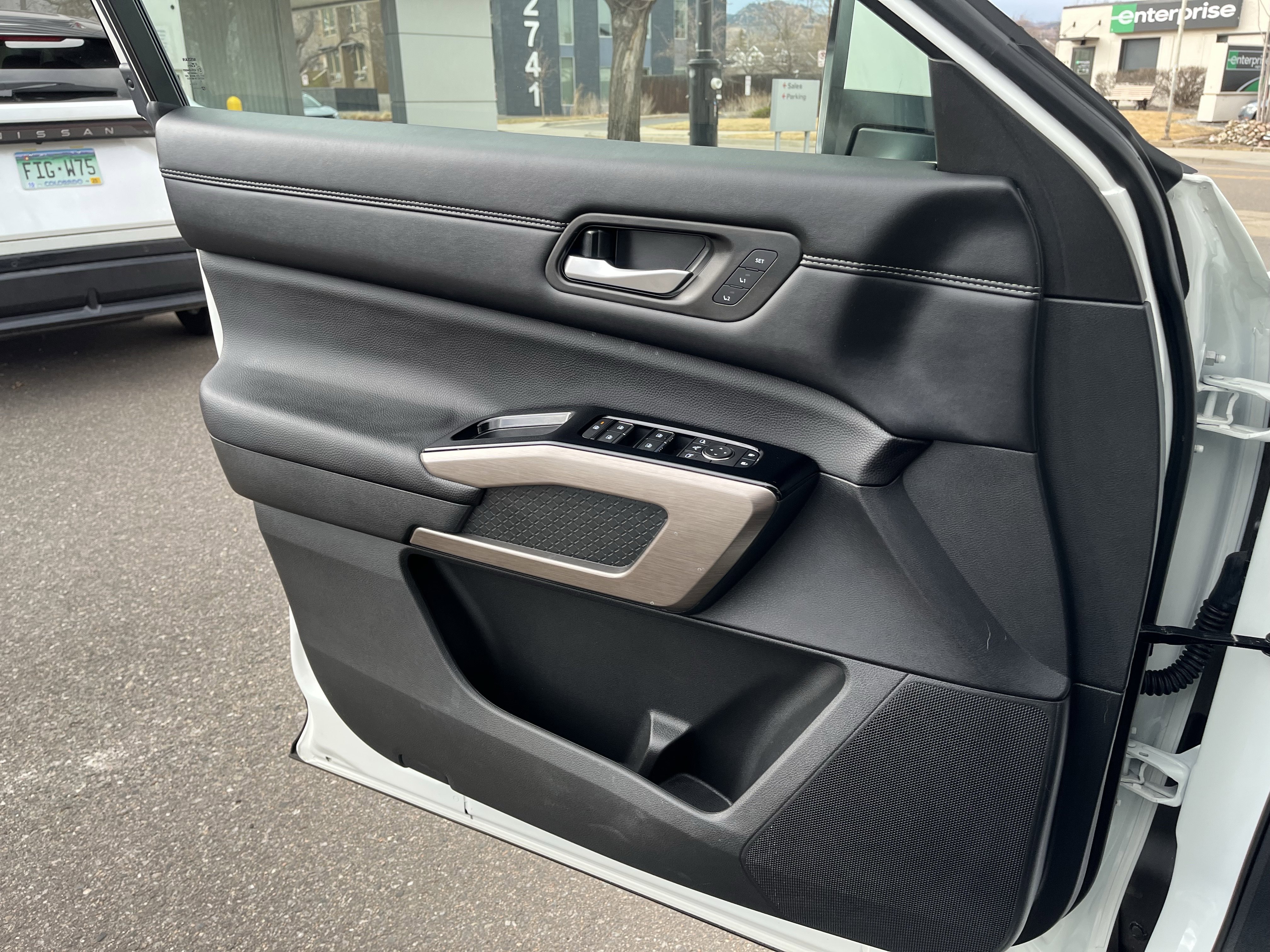 Certified 2024 Nissan Pathfinder Platinum w/ Cargo Package image 18