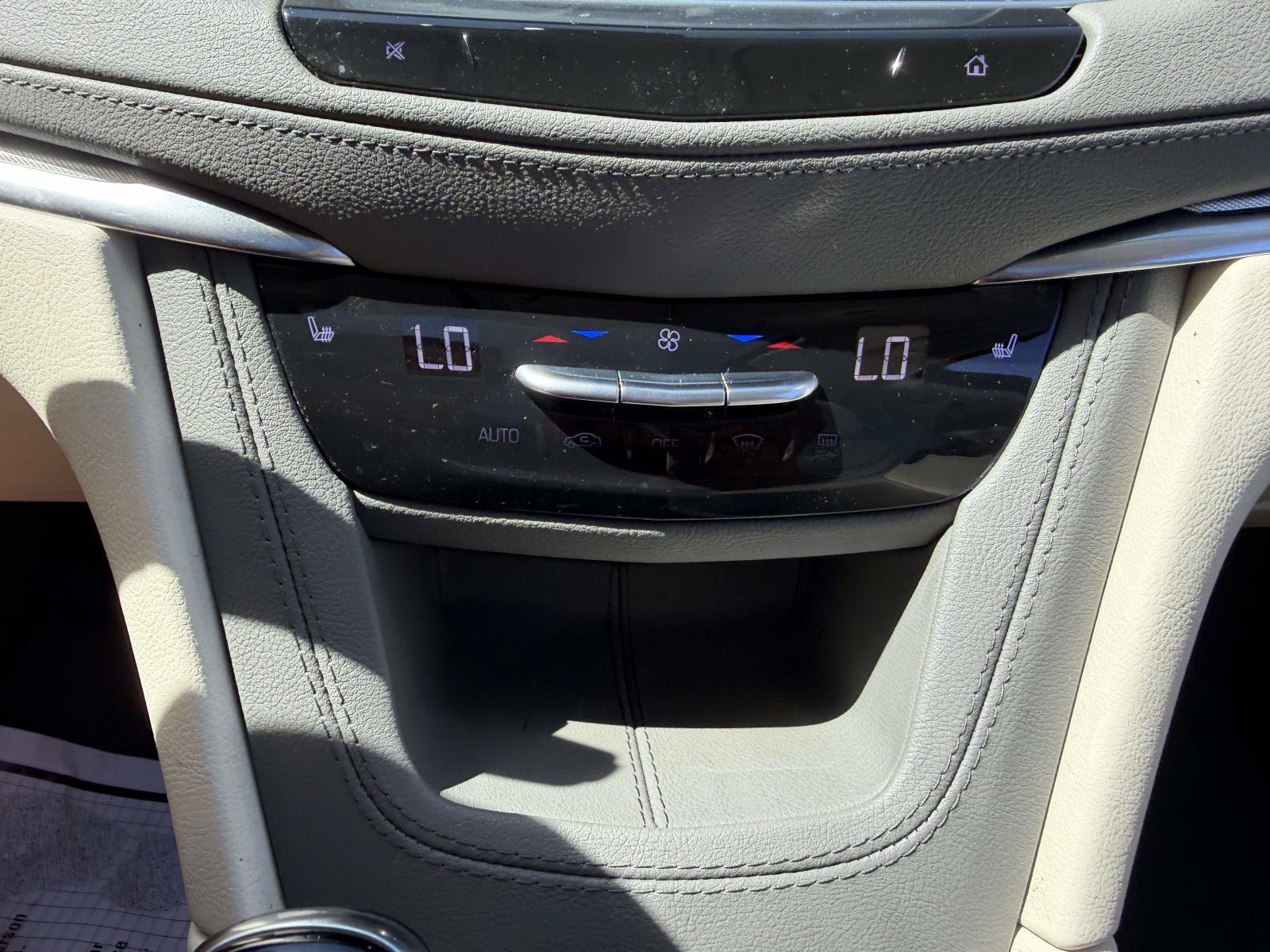 Certified 2023 Cadillac XT5 Premium Luxury w/ Technology Package AWD/4WD image 23