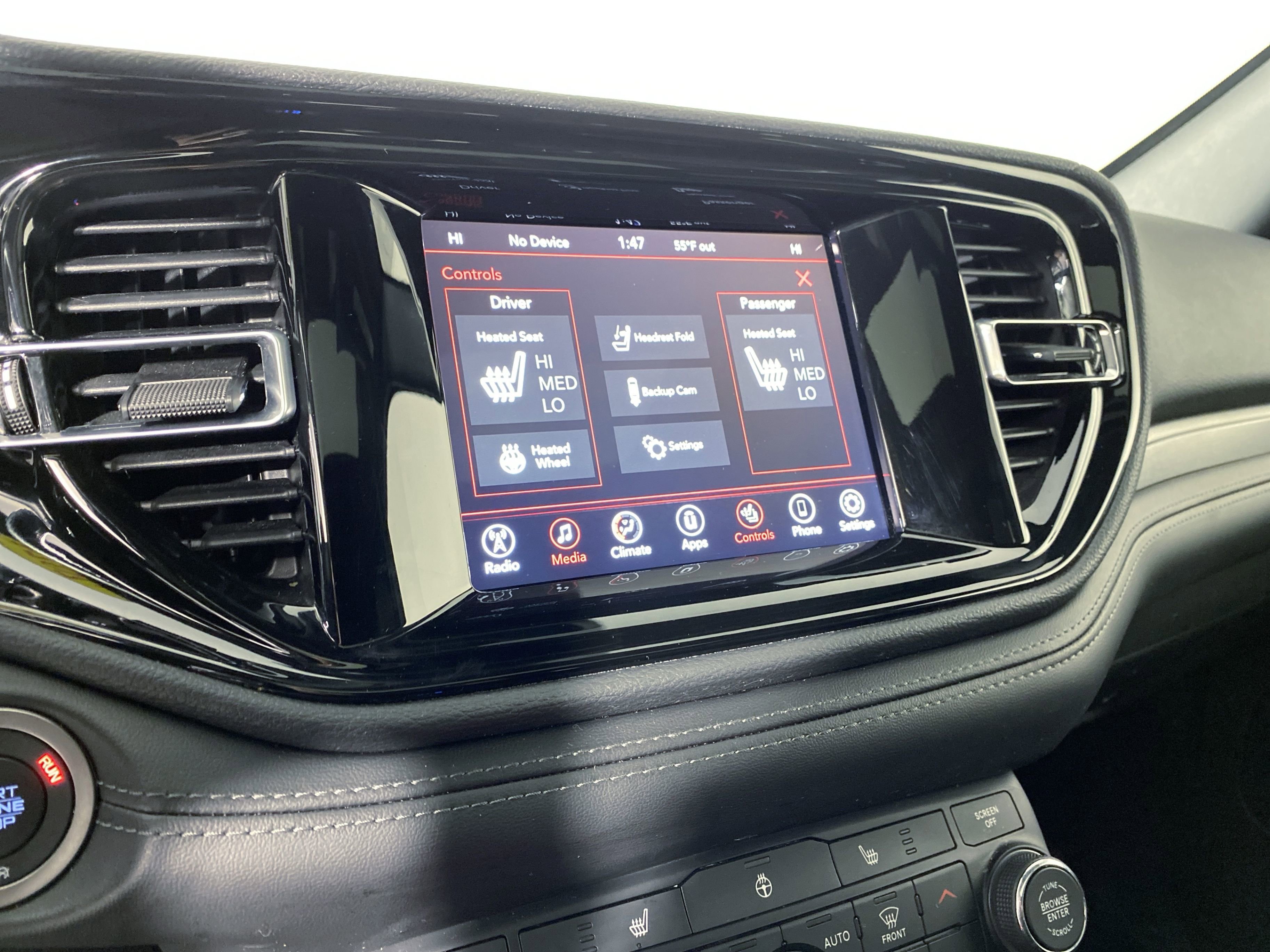 Used 2024 Dodge Durango SXT image 6