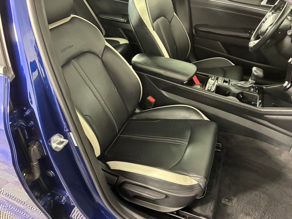 Used 2025 Kia K5 GT-Line w/ GT-Line Premium Package image 37
