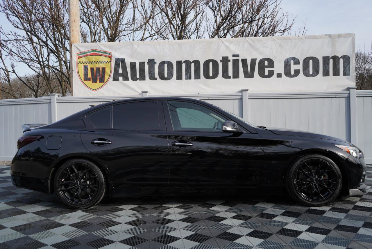 Used 2015 INFINITI Q50 2.0t w/ Moonroof Package image 4
