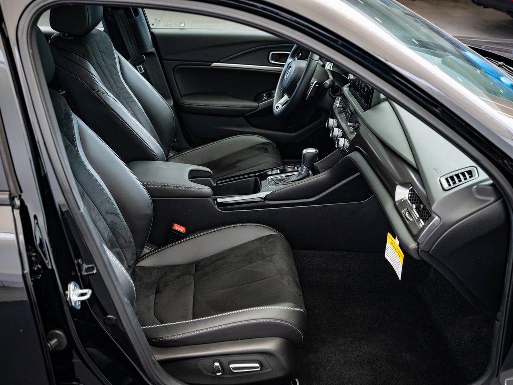 Certified 2025 Acura Integra A-Spec image 22