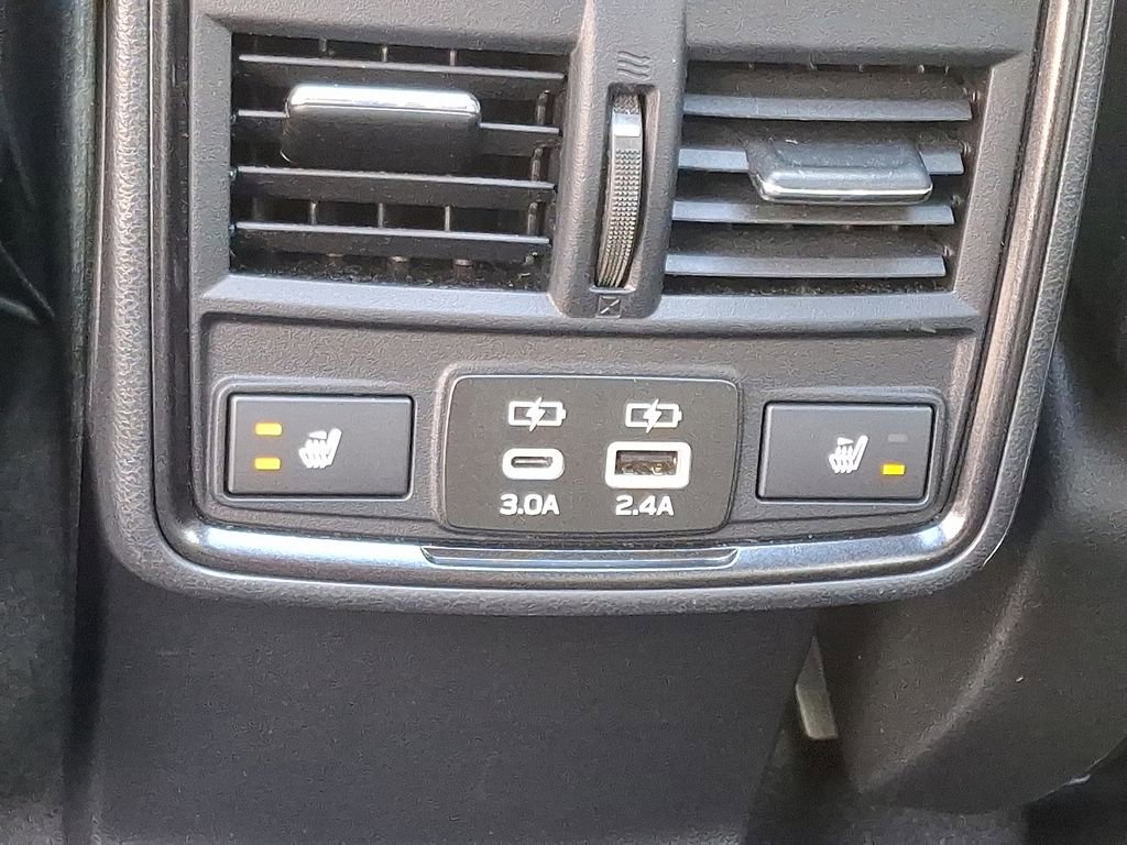 Certified 2025 Subaru Forester Touring AWD/4WD image 12
