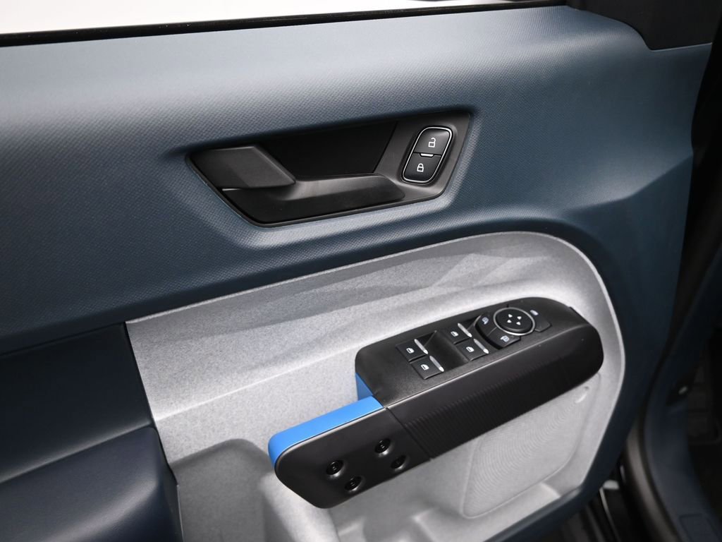 New 2026 Ford Maverick XLT image 9