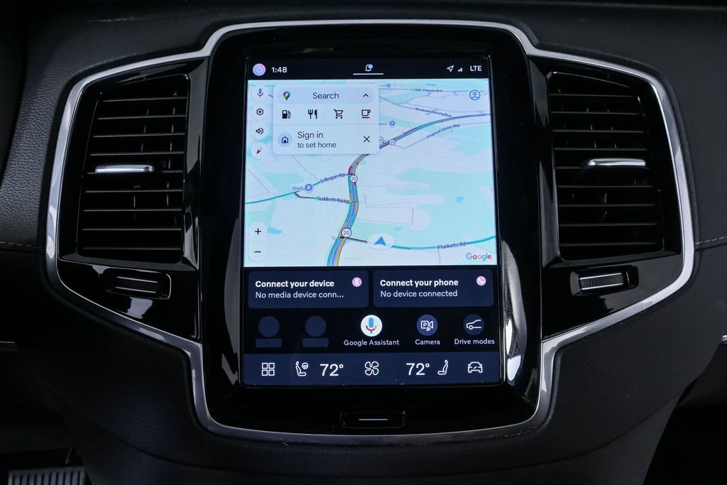 Certified 2024 Volvo XC90 B6 Ultimate w/ Lounge Package AWD/4WD image 17