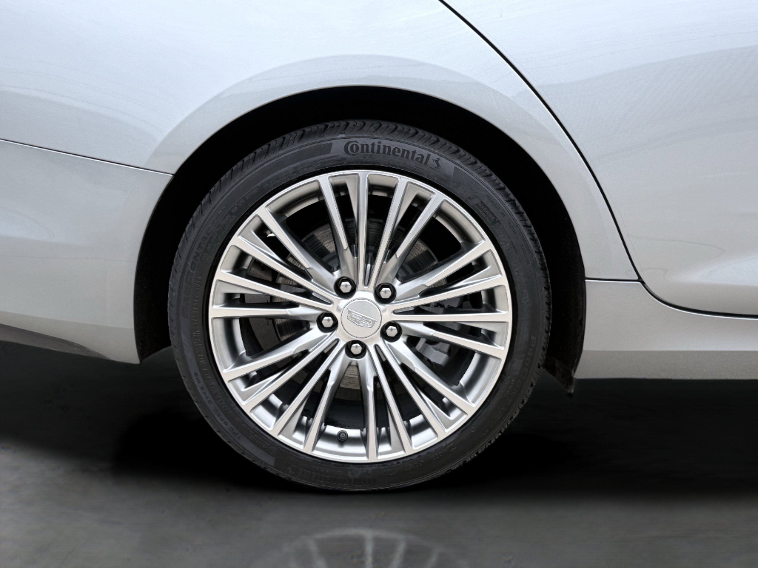 Used 2025 Cadillac CT4 Premium Luxury image 10