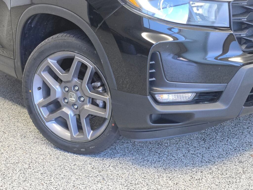 Used 2022 Honda Passport EX-L image 3