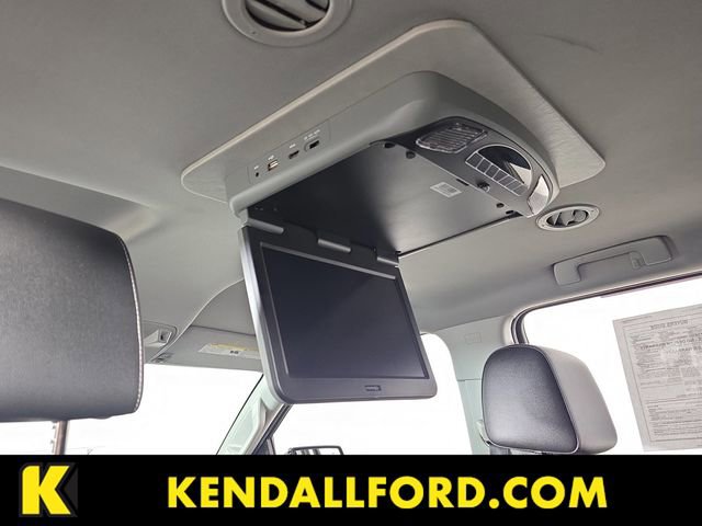 Used 2020 Chevrolet Suburban Premier AWD/4WD image 21