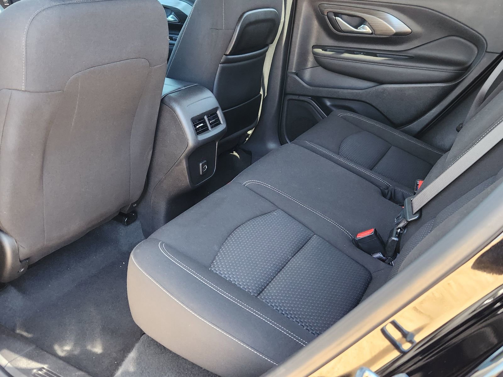 Used 2022 GMC Terrain SLE w/ Driver Convenience Package image 11