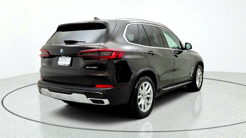 Used 2022 BMW X5 xDrive40i w/ Premium Package AWD/4WD image 10