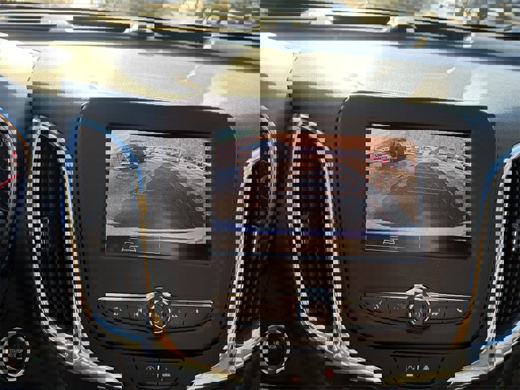 Used 2022 Chevrolet Equinox LT image 24