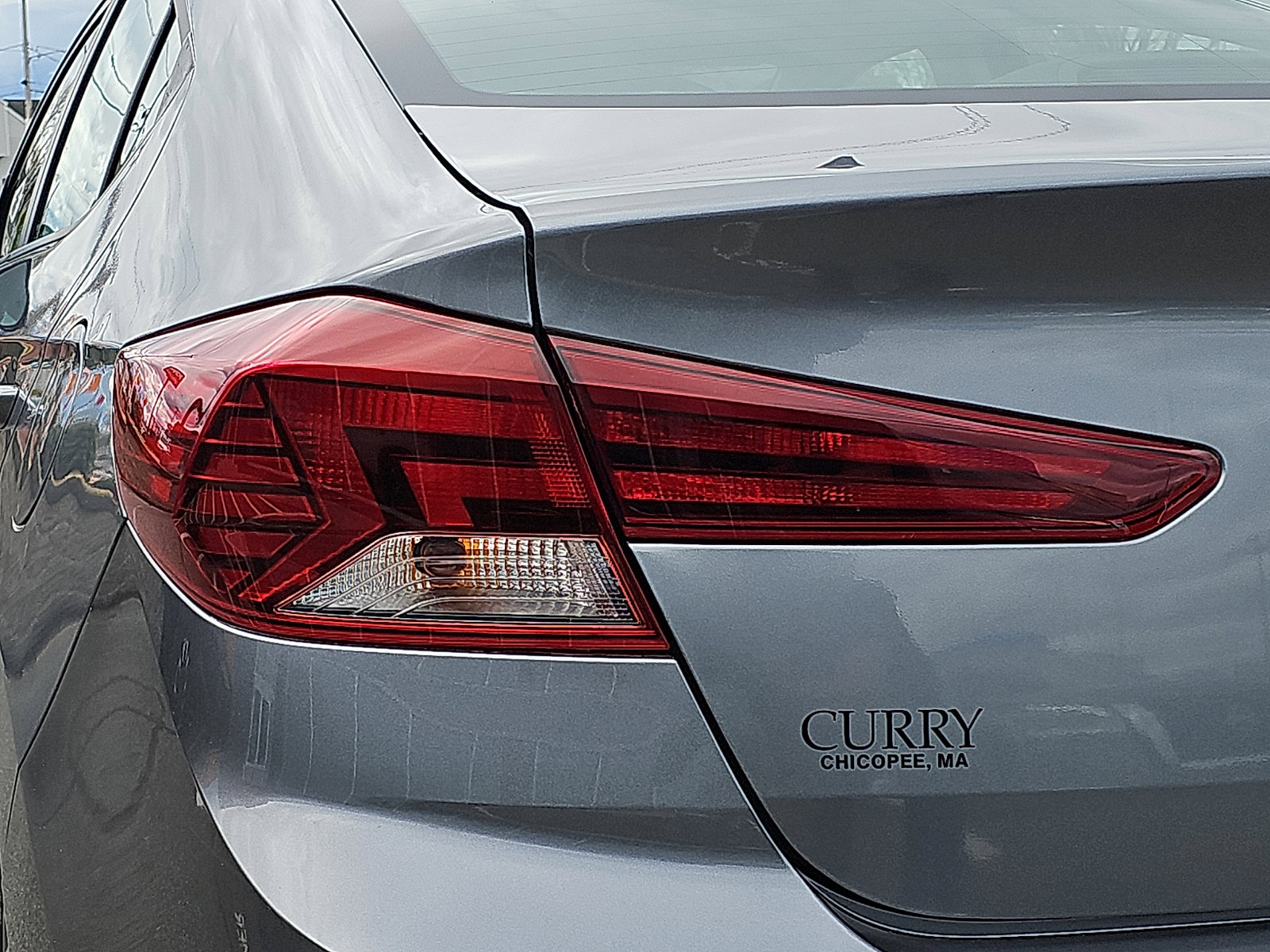 Used 2019 Hyundai Elantra SEL w/ Cargo Package FWD image 10