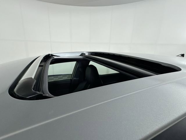 Certified 2021 Toyota Avalon XSE FWD image 12