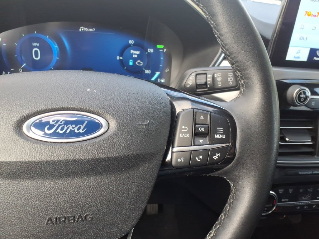 Certified 2021 Ford Escape Titanium AWD/4WD image 21