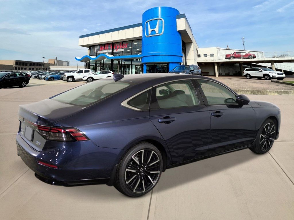 New 2026 Honda Accord Touring image 5
