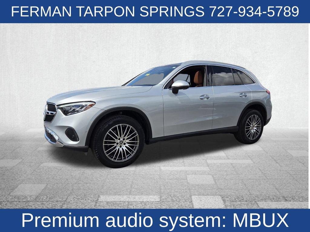 Used 2024 Mercedes-Benz GLC 300 4MATIC image 5