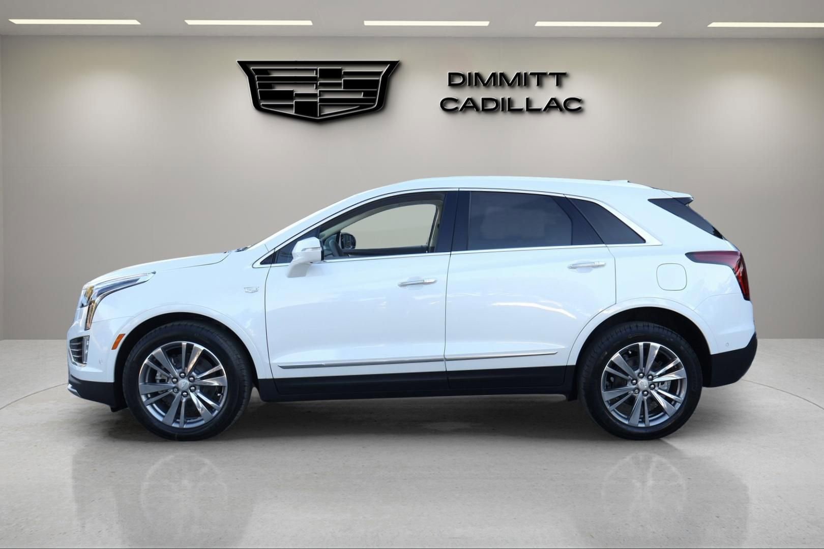 New 2026 Cadillac XT5 Premium Luxury w/ Driver Assist Package image 2