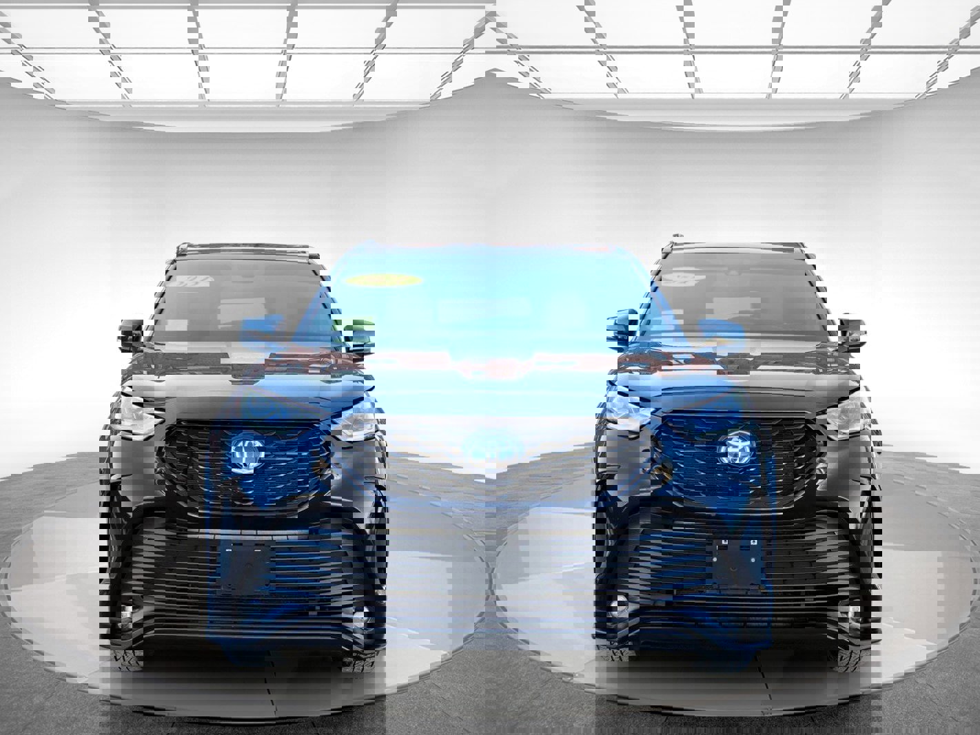 Used 2021 Toyota Highlander XSE image 2