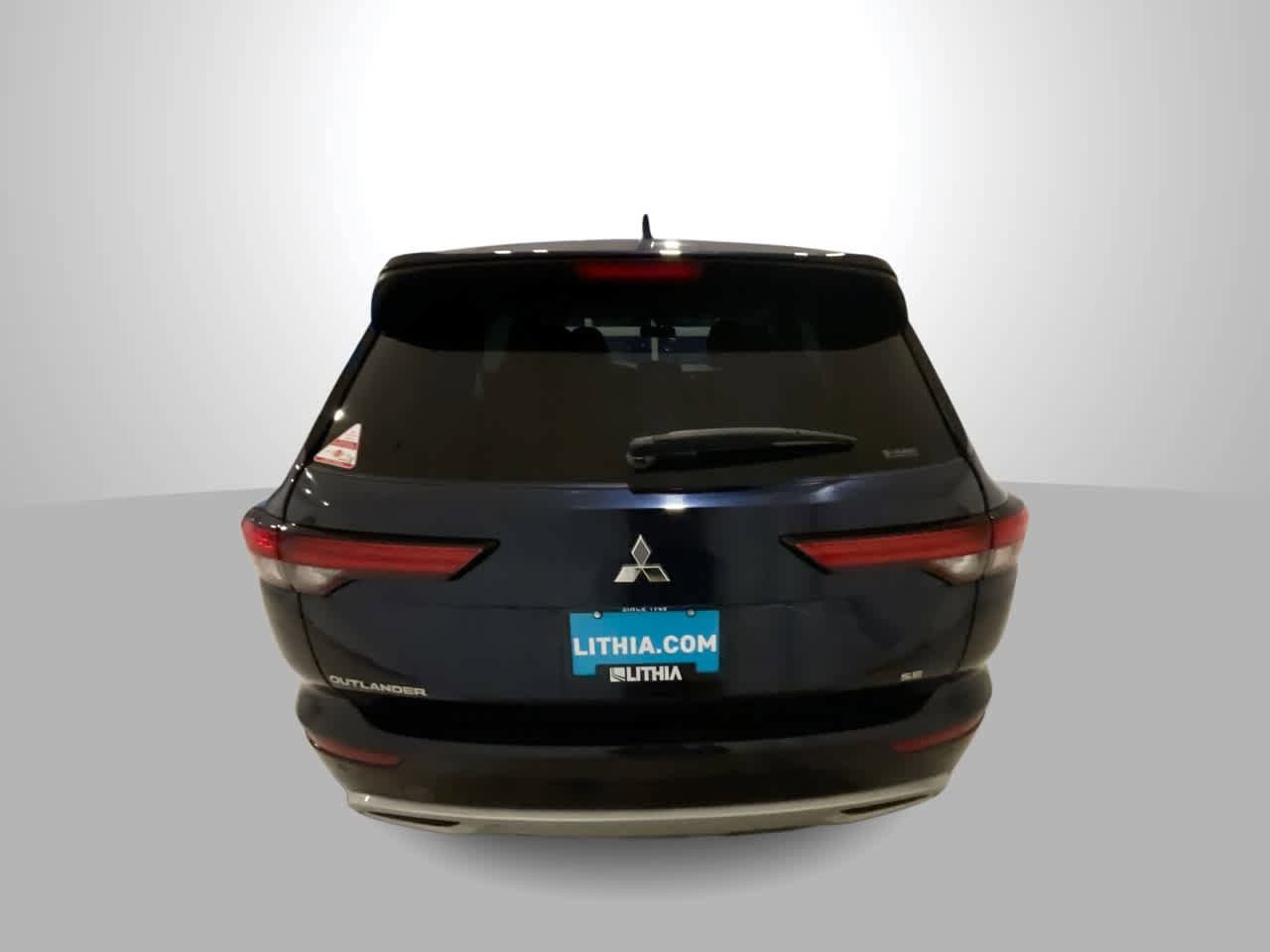 Used 2023 Mitsubishi Outlander SE AWD/4WD image 7