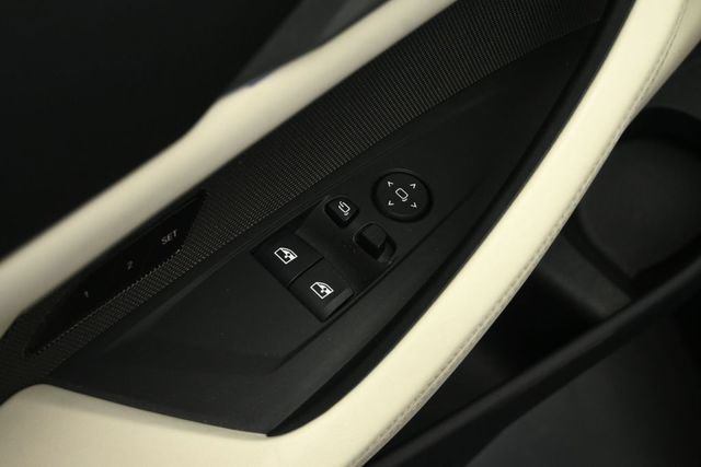Used 2022 BMW M4 Coupe RWD image 38