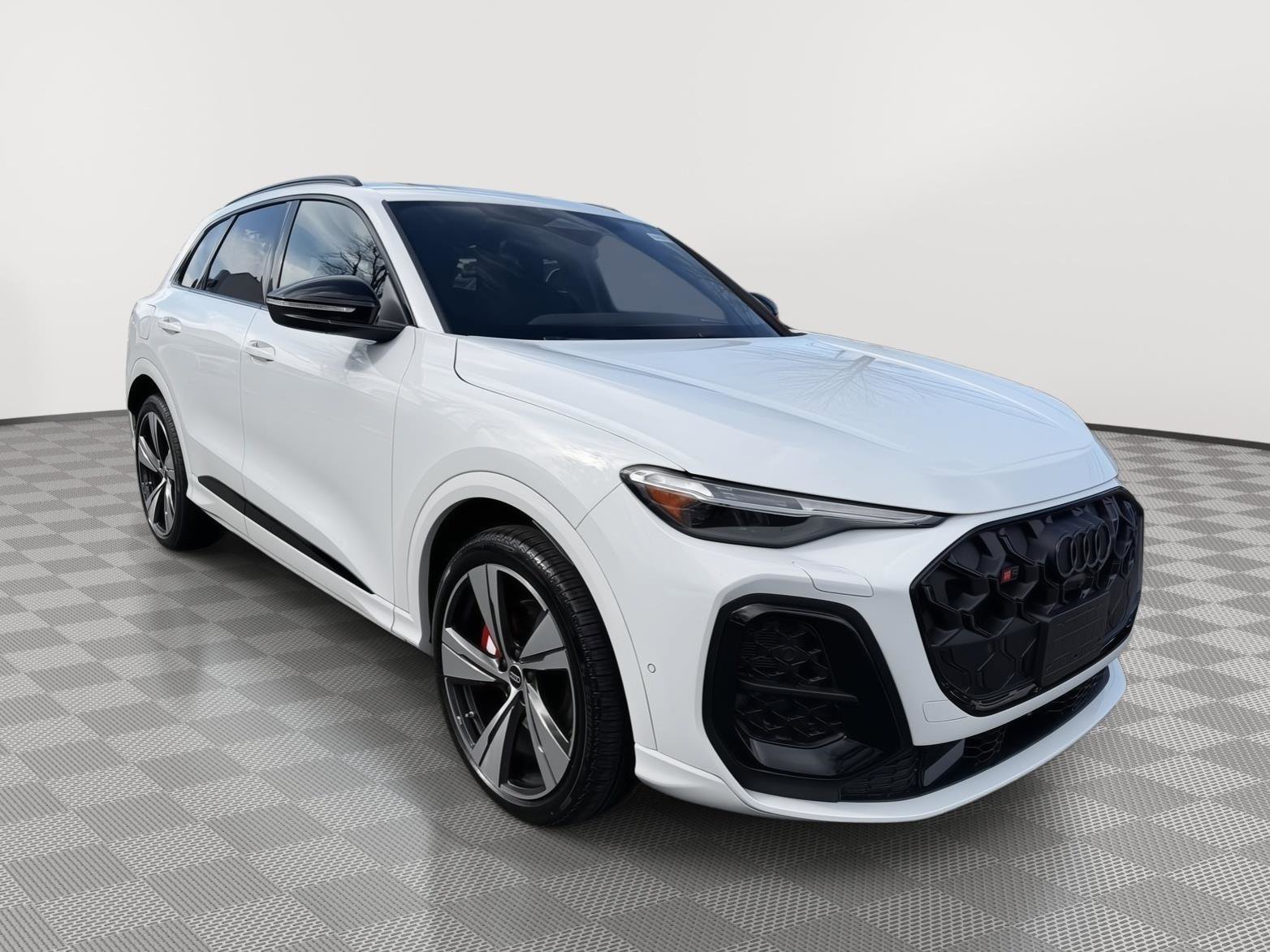 New 2025 Audi SQ5 Premium Plus image 3