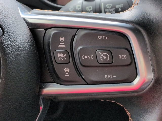 Used 2022 Jeep Wrangler Unlimited Sahara image 32