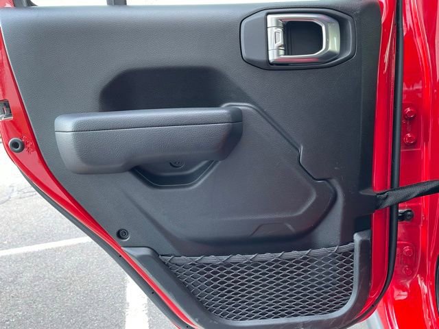 Used 2025 Jeep Wrangler Unlimited Rubicon image 22