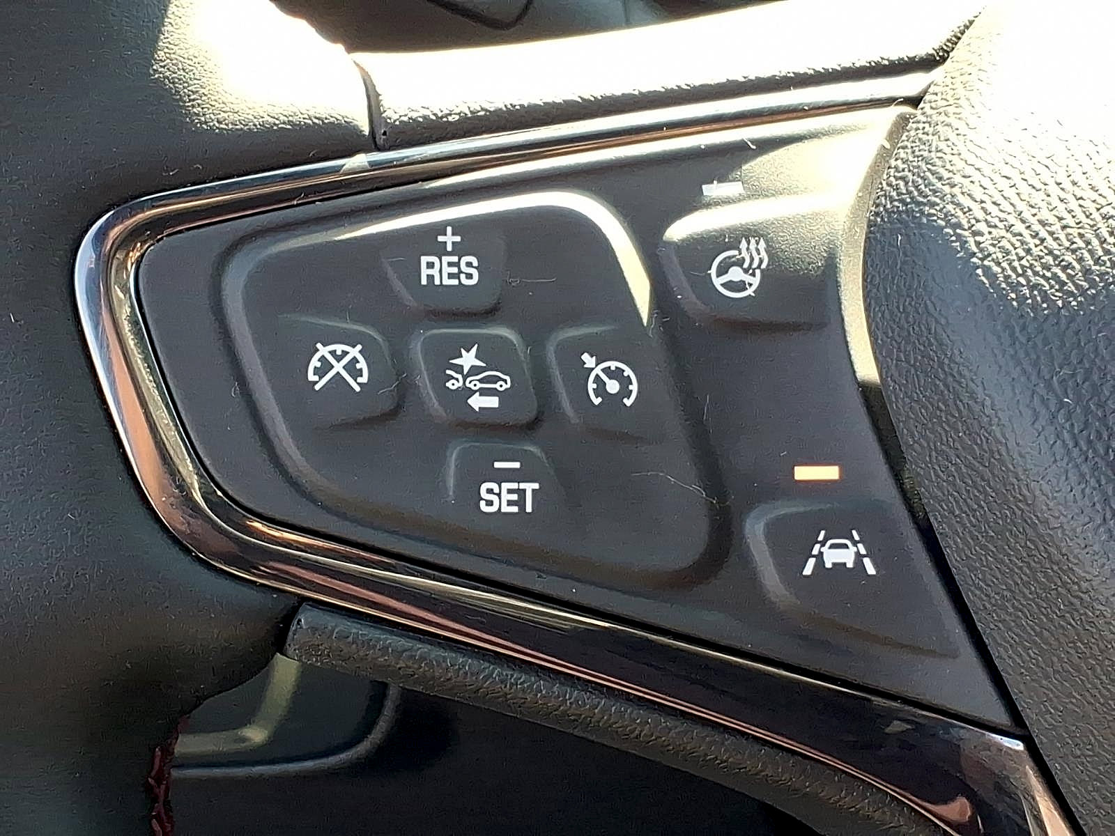 Certified 2023 Chevrolet Equinox RS image 19