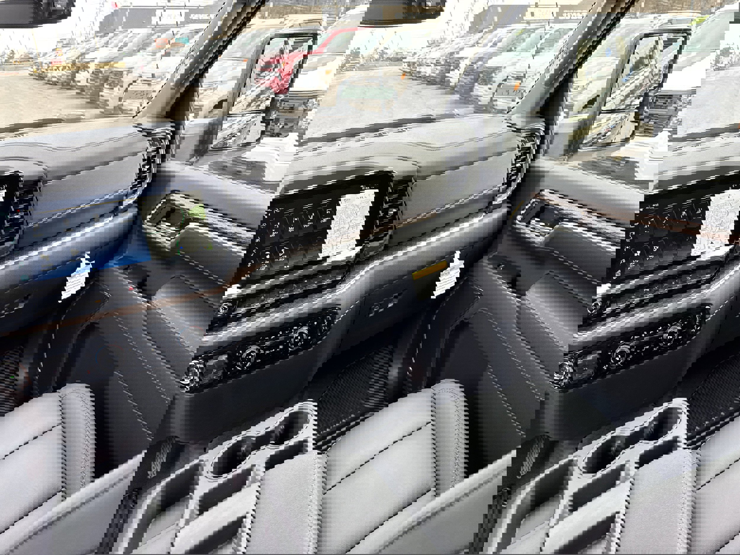 New 2026 Chevrolet Silverado 2500 LT w/ Z71 Chrome Sport Edition image 18