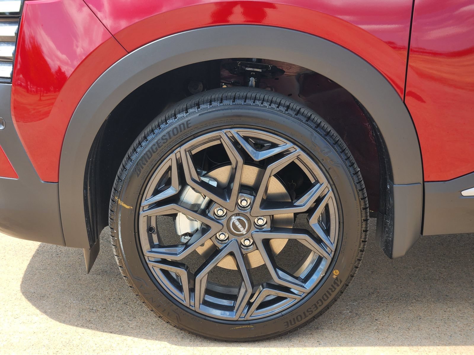 New 2027 Nissan Kicks SR AWD/4WD image 11