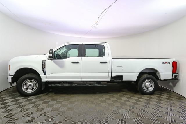 Used 2024 Ford F350 XL w/ FX4 Off-Road Package image 6