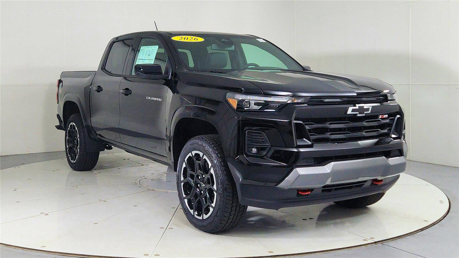 New 2026 Chevrolet Colorado Z71 w/ Z71 Convenience Package 2