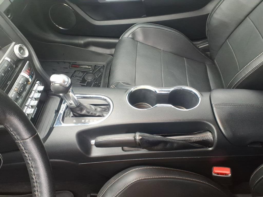 Used 2016 Ford Mustang Premium image 14