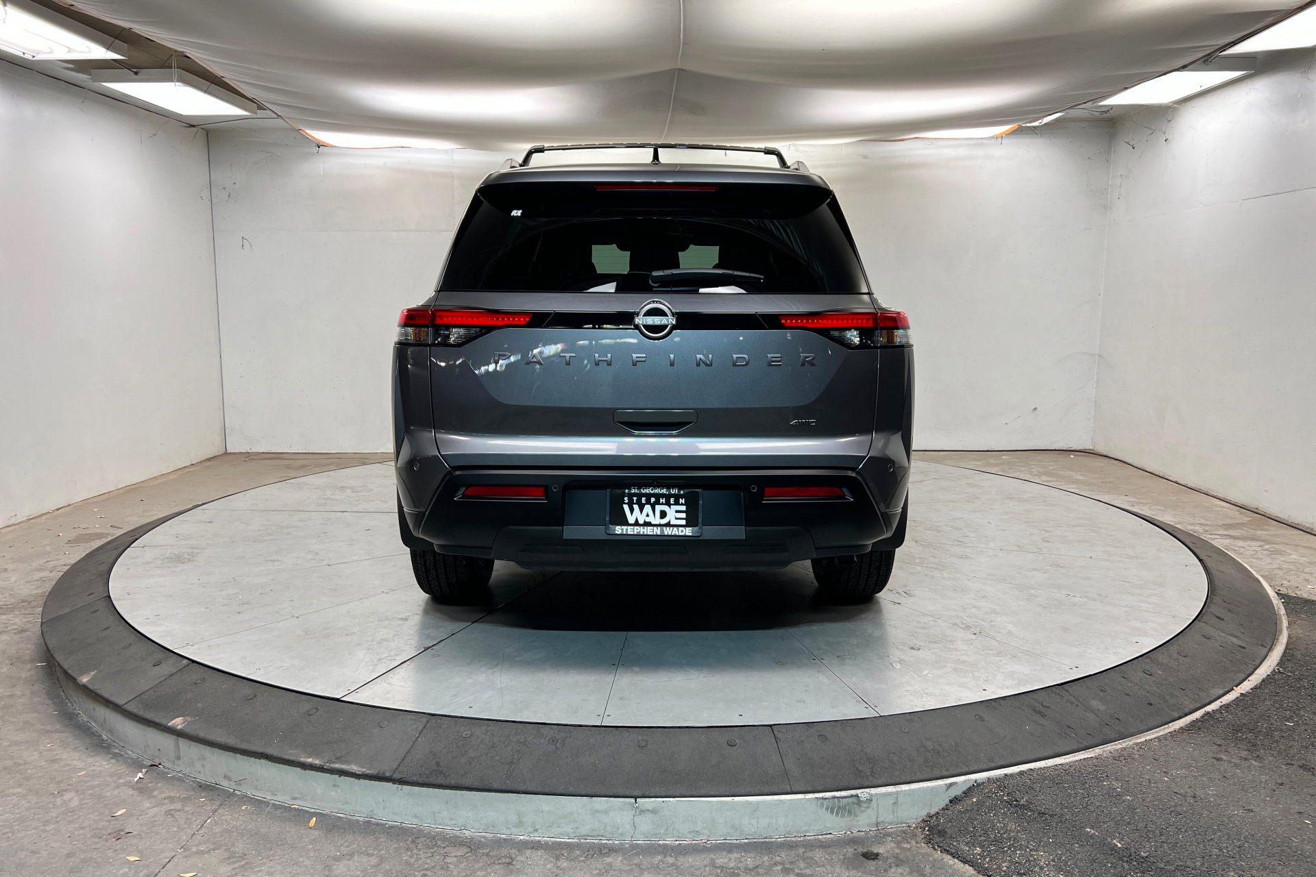 New 2026 Nissan Pathfinder SV image 4