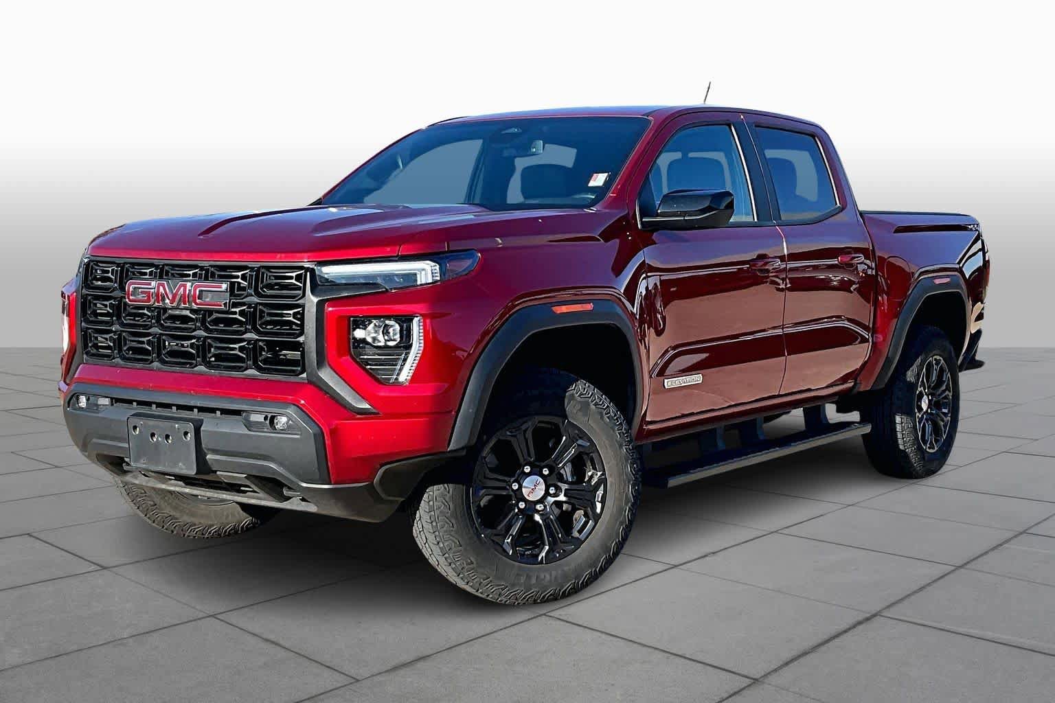 Used 2023 GMC Canyon Elevation w/ Elevation Premium Package image 2