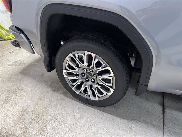 Certified 2025 GMC Sierra 1500 Denali Ultimate AWD/4WD image 8