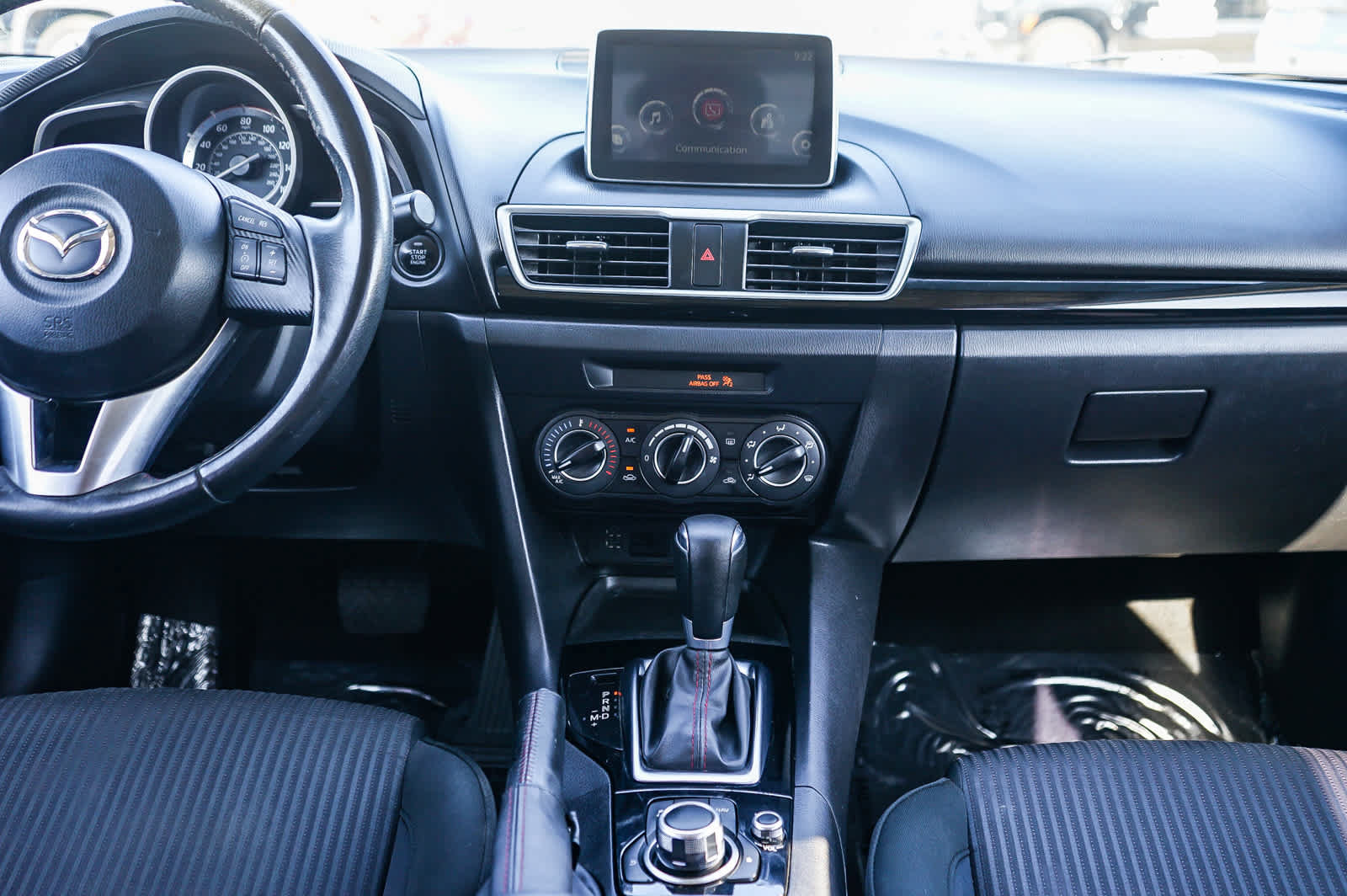 Used 2015 MAZDA MAZDA3 i Touring FWD image 12